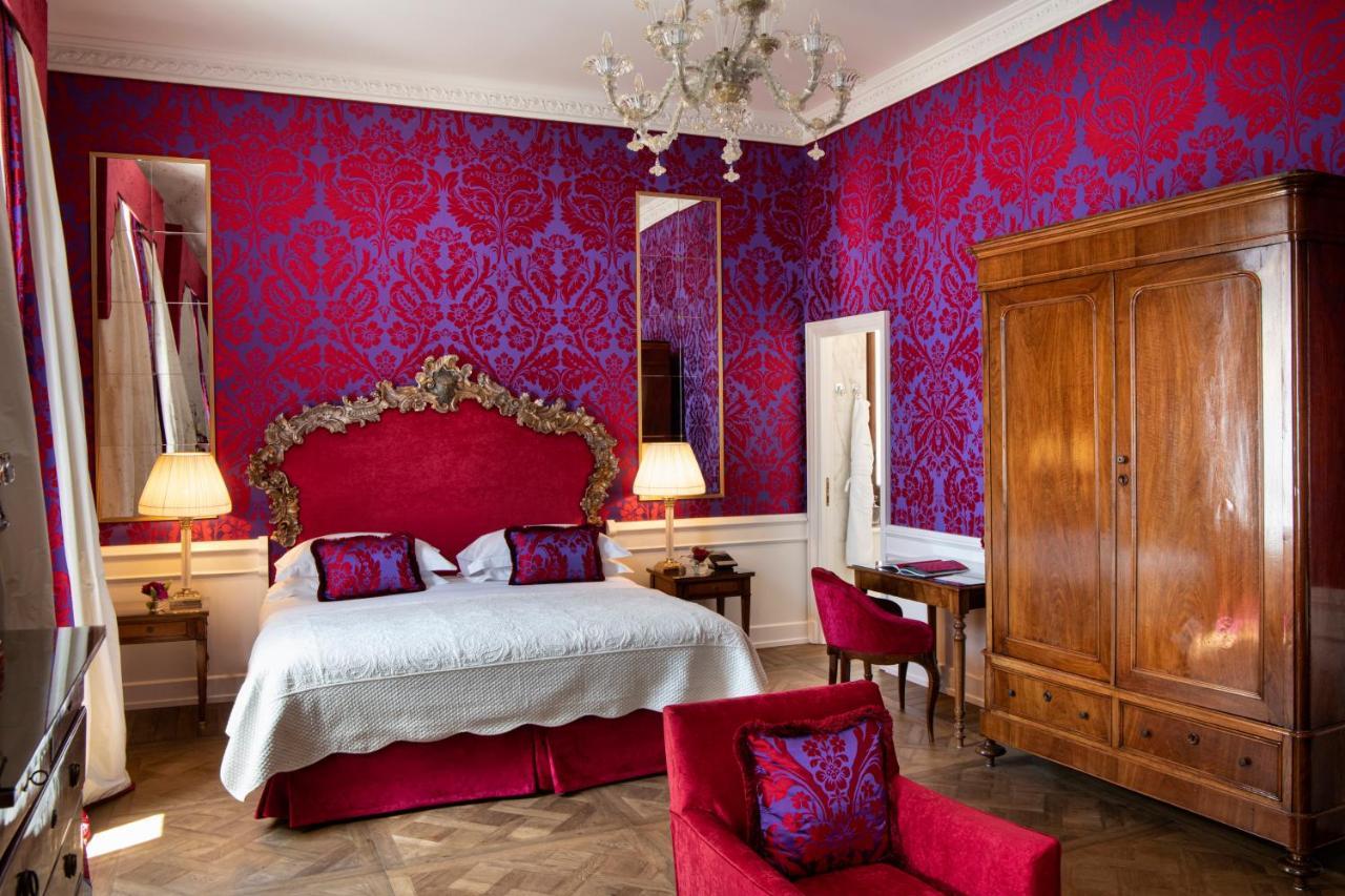 Helvetia&Bristol Firenze - Starhotels Collezione Ngoại thất bức ảnh A suite at the Hotel de Crillon